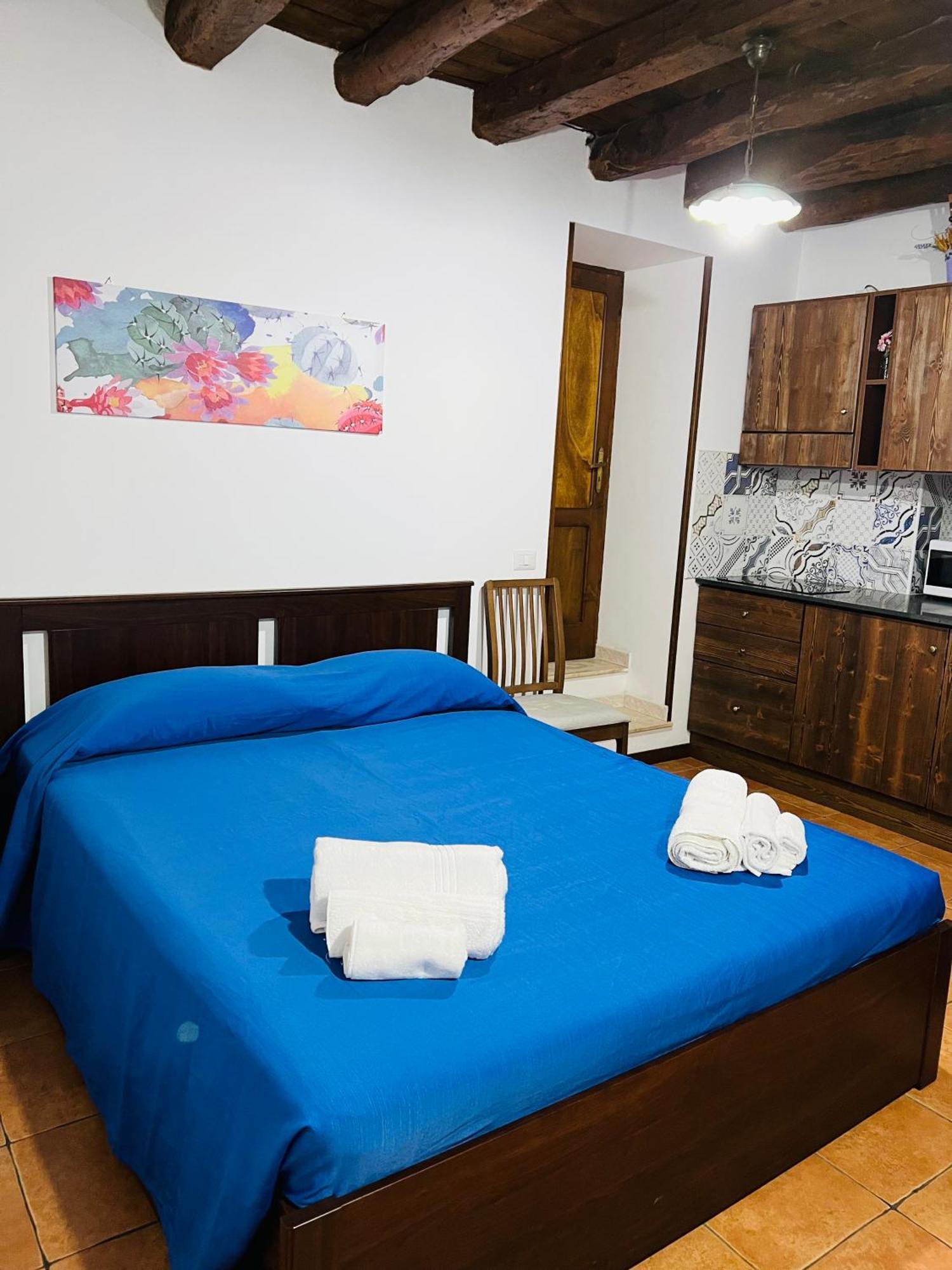 Studios Osterio Cefalu Bagian luar foto